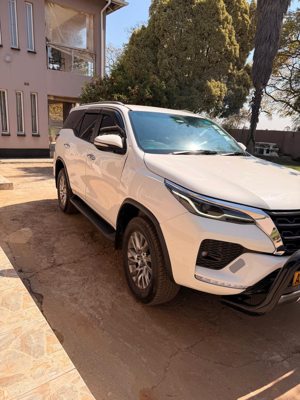 Toyota fortuner 2.4GD