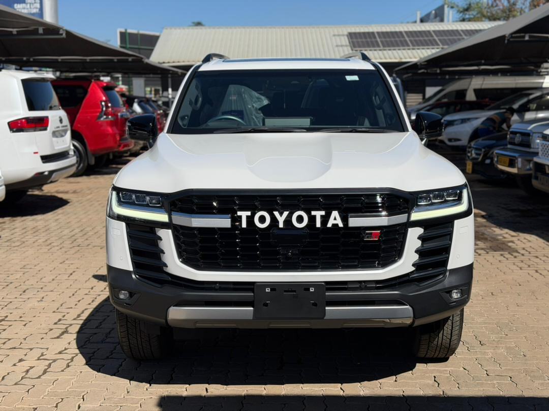 Toyota Land Cruiser 300 Series GR Sport 2024 Model