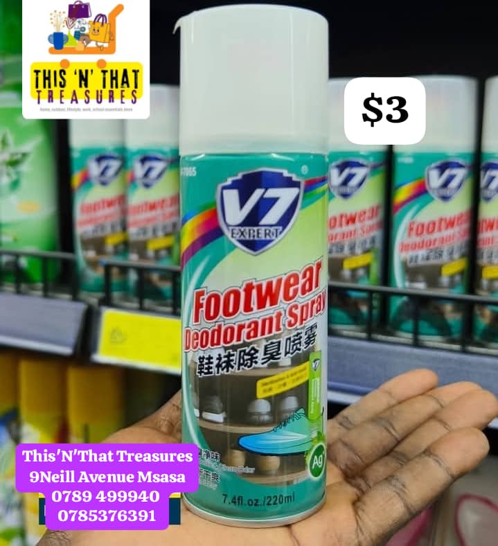 V7 Footwear Deodorant Spray 220ml